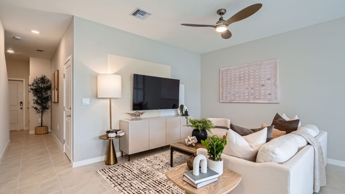 Hadley Place-Bella Model