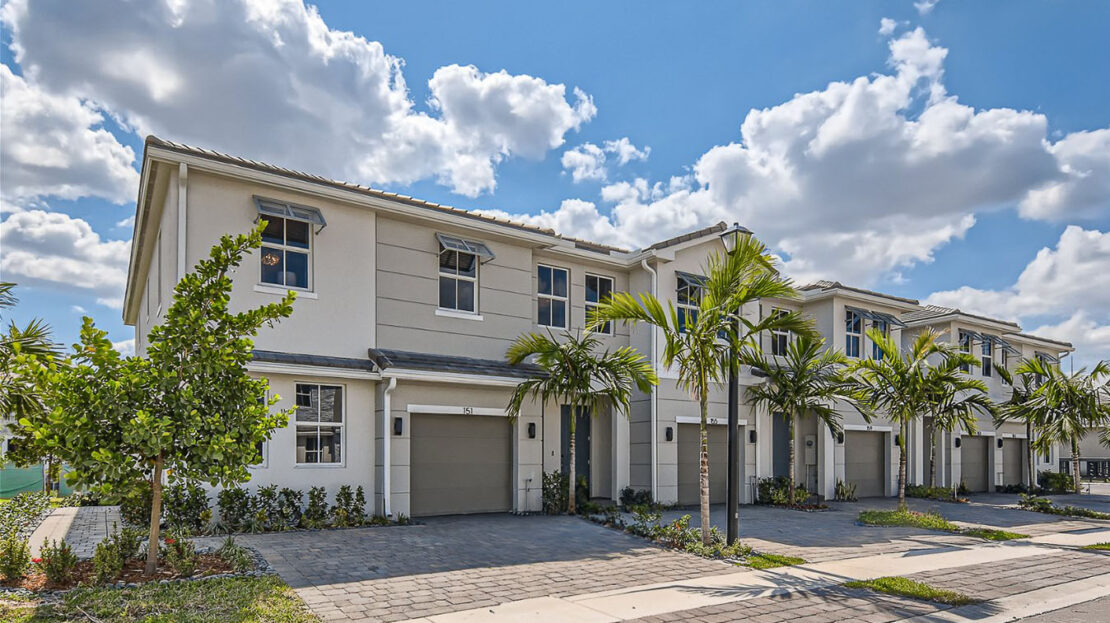 Bonnet model in Pembroke Pines