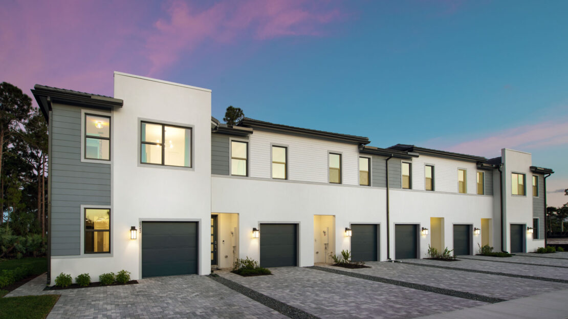 Latitude II Model at Everton Lantana FL