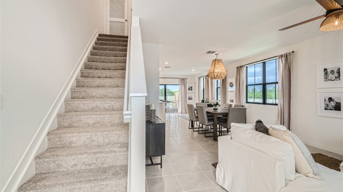 Palm Cay-Roby Model